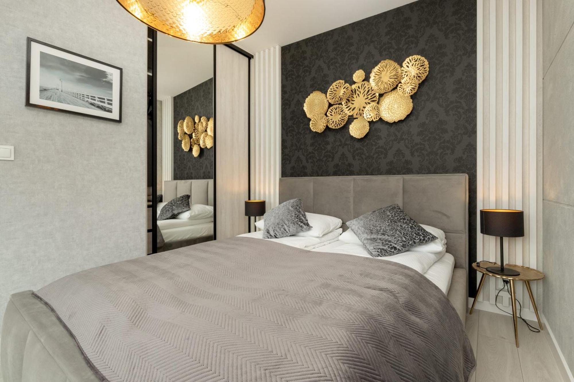 Apartport Wyjatkowe Apartamenty Z Widokiem Na Port W Gdyni By Noclegi Renters Gdynia Esterno foto